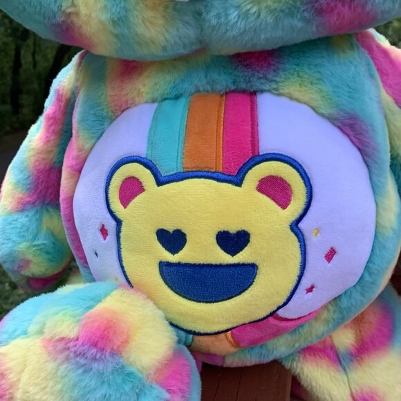 Care Bears Good Vibes Jumbo Plush Smiling Bear Rainbow 24" Soft Toy - Picture 5 of 15